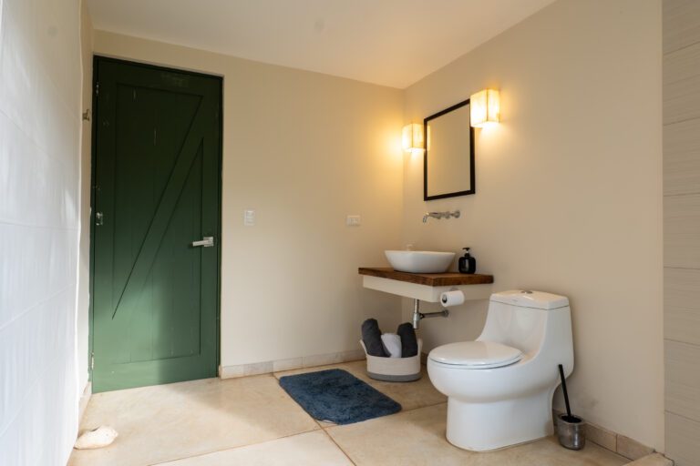 bathroom00002
